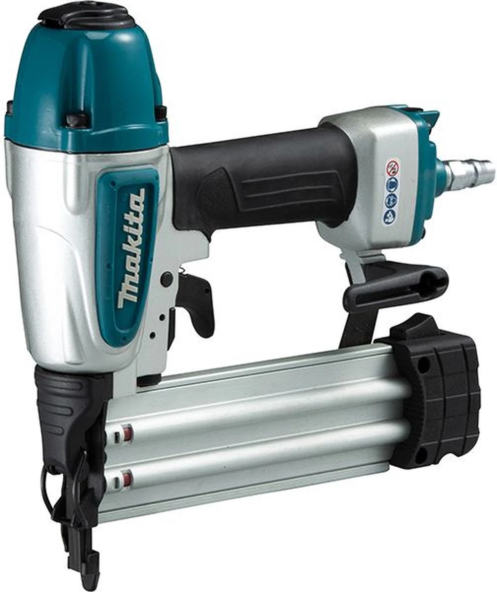 Makita AF506 8 Bar Brad Tacker In Koffer 1 Makita AF506 8 Bar Brad Tacker In Koffer