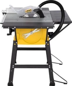 Powerplus POWX07595 Zaagtafel - Tafelzaagmachine Met Onderstel - 2000W - 250mm Zaagblad- Incl. 24 Tanden Cirkelzaag Blad Voor Hout, Parallelgeleider, Aansluiting Voor Stofzuiger - Stevig En Gebruiksvriendelijk 10 Powerplus POWX07595 Zaagtafel - Tafelzaagmachine Met Onderstel - 2000W - 250mm Zaagblad- Incl. 24 Tanden Cirkelzaag Blad Voor Hout, Parallelgeleider, Aansluiting Voor Stofzuiger - Stevig En Gebruiksvriendelijk -Makita || Merkloos || Stanley Verkoopwinkel 1009x1200 4