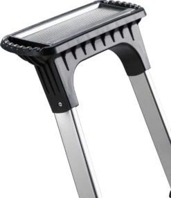 Altrex Double Decker 6 Treeds - Huishoudtrap - Werkhoogte 3.25m 37 Altrex Double Decker 6 Treeds - Huishoudtrap - Werkhoogte 3.25m -Makita || Merkloos || Stanley Verkoopwinkel 1035x1200 4