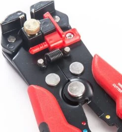 Automatische Striptang Kabelstripper 6 In 1 - Strip & Knip Eenvoudig En Precies Uw Kabels 5 Automatische Striptang Kabelstripper 6 In 1 - Strip & Knip Eenvoudig En Precies Uw Kabels -Makita || Merkloos || Stanley Verkoopwinkel 1109x1200