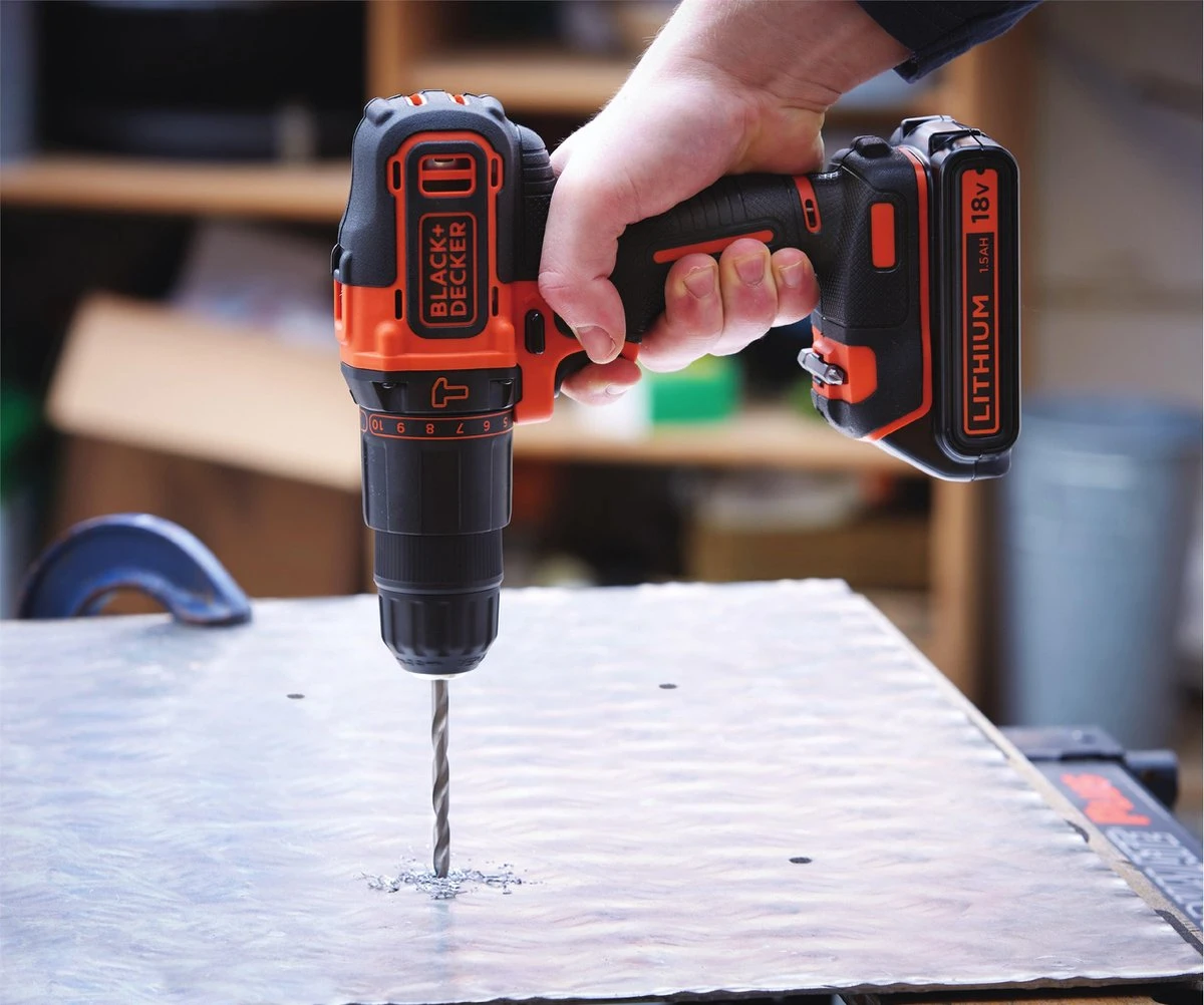 Black & Decker BLACK+DECKER BDC718AS2F-QW Klopboormachine - 18V - Incl. 2 Accu’s - 80 Accessoires 9 Black & Decker BLACK+DECKER BDC718AS2F-QW Klopboormachine - 18V - Incl. 2 Accu’s - 80 Accessoires - Afbeelding 9