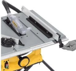 Powerplus POWX07598 Zaagtafel - Tafelzaagmachine Met Onderstel - 2000W - 250mm Zaagblad- Incl. 24 Tanden Cirkelzaag Blad Voor Hout, Parallelgeleider, Aansluiting Voor Stofzuiger - Stevig En Gebruiksvriendelijk -Makita || Merkloos || Stanley Verkoopwinkel 1200x1117 11