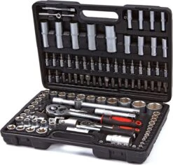 HBM 108 Delige 1/2 Doppenset