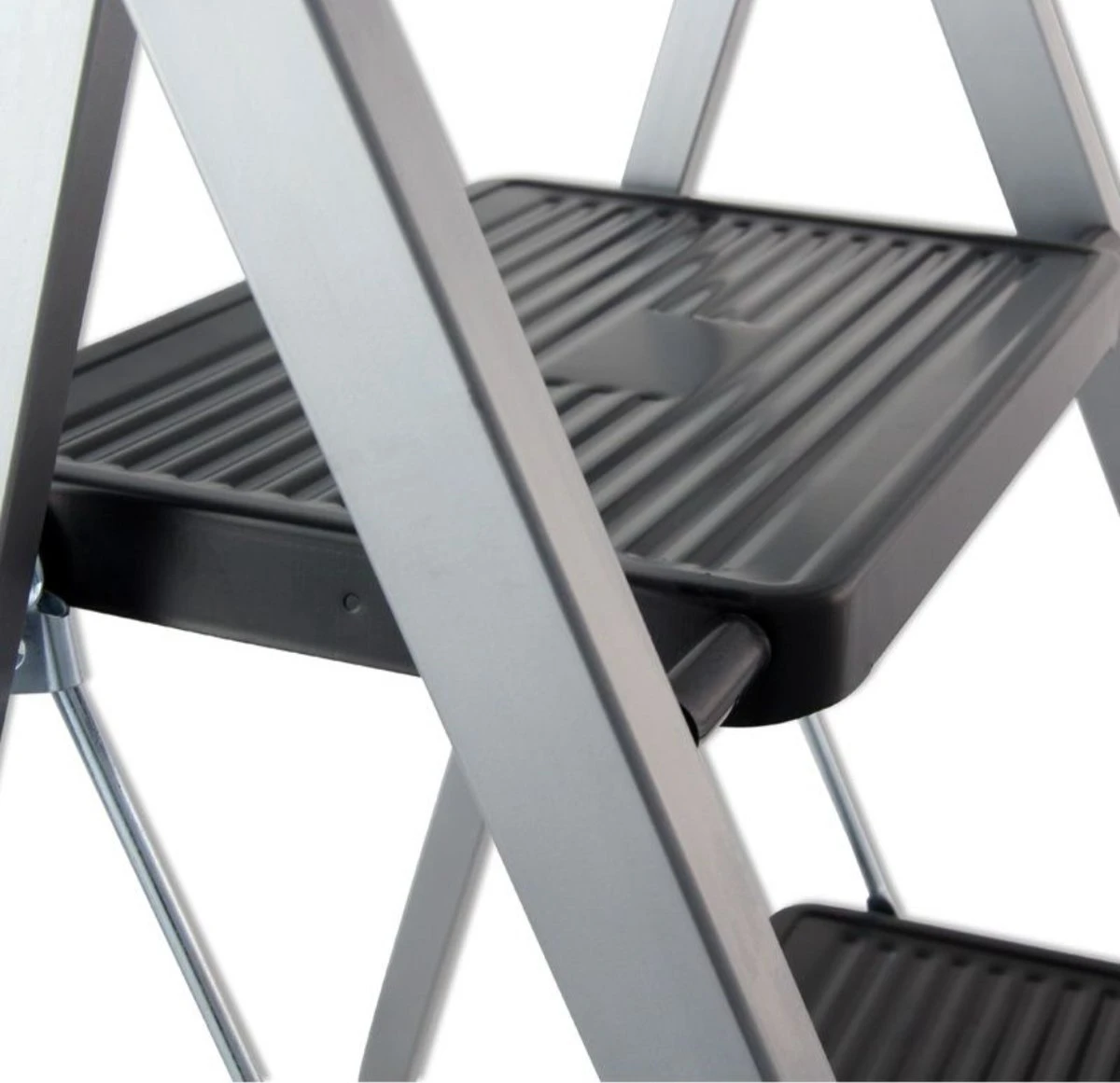 Borvat® | Keukentrap | Huishoudtrap | 2 Treden Staal | Keukentrap Inklapbaar Antislip 2 Borvat® | Keukentrap | Huishoudtrap | 2 Treden Staal | Keukentrap Inklapbaar Antislip - Afbeelding 2