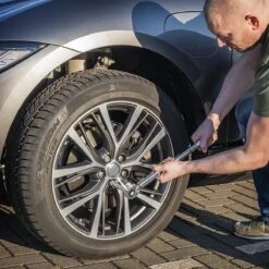 PROPLUS Draaimomentsleutel In Koffer Met 3 Doppen - Draaimomentsleutel/Dynamometrische Sleutel - Auto Gereedschap 5 PROPLUS Draaimomentsleutel In Koffer Met 3 Doppen - Draaimomentsleutel/Dynamometrische Sleutel - Auto Gereedschap -Makita || Merkloos || Stanley Verkoopwinkel 1200x1200 1012