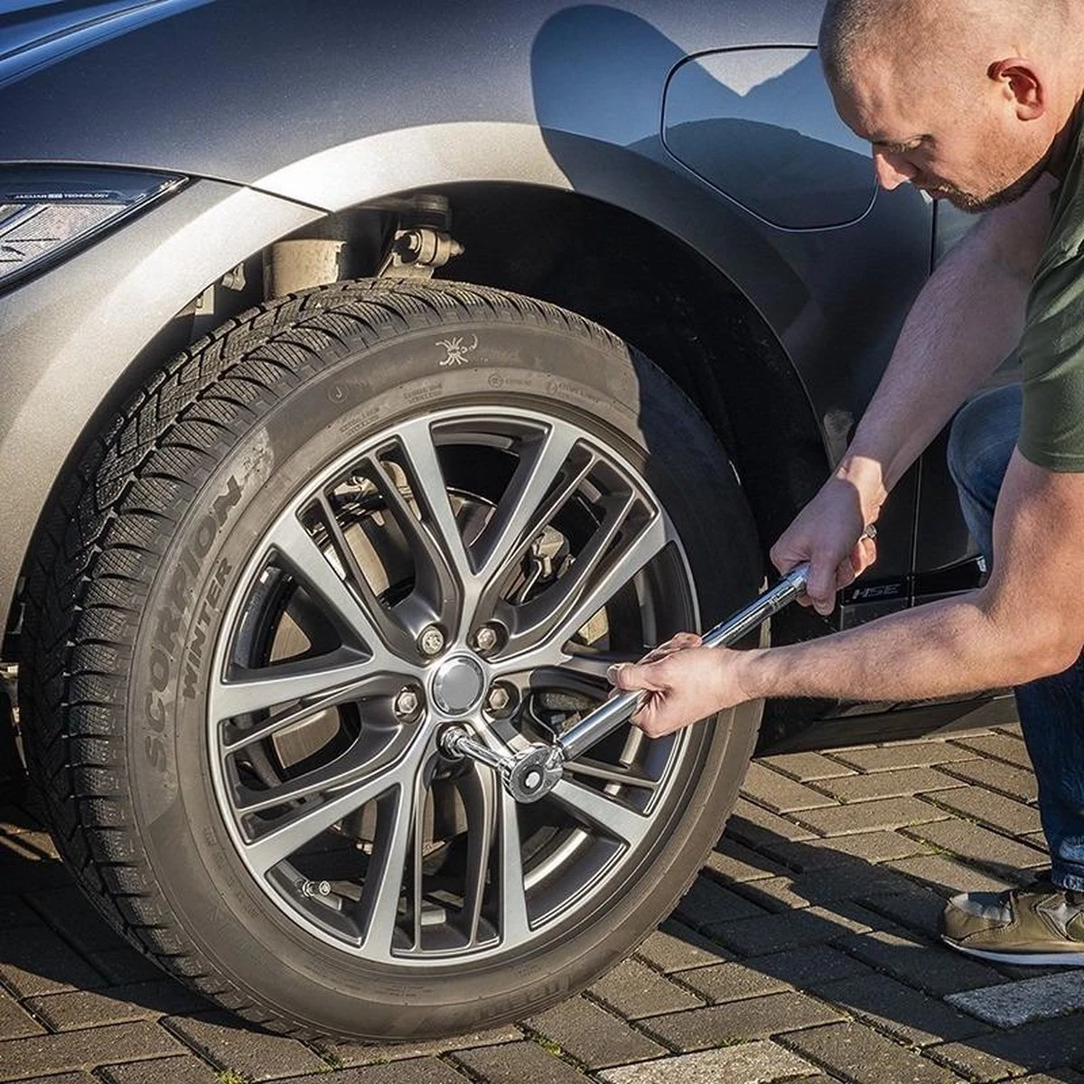 PROPLUS Draaimomentsleutel In Koffer Met 3 Doppen - Draaimomentsleutel/Dynamometrische Sleutel - Auto Gereedschap 2 PROPLUS Draaimomentsleutel In Koffer Met 3 Doppen - Draaimomentsleutel/Dynamometrische Sleutel - Auto Gereedschap - Afbeelding 2