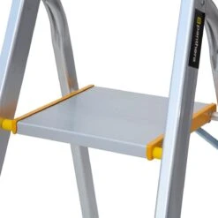 Panthera Huishoudtrap - Keukentrap 5 Treden - Aluminium - Max Werkhoogte: 2.96 Meter - Voor Particulier En Professioneel Gebruik 14 Panthera Huishoudtrap - Keukentrap 5 Treden - Aluminium - Max Werkhoogte: 2.96 Meter - Voor Particulier En Professioneel Gebruik -Makita || Merkloos || Stanley Verkoopwinkel 1200x1200 1035