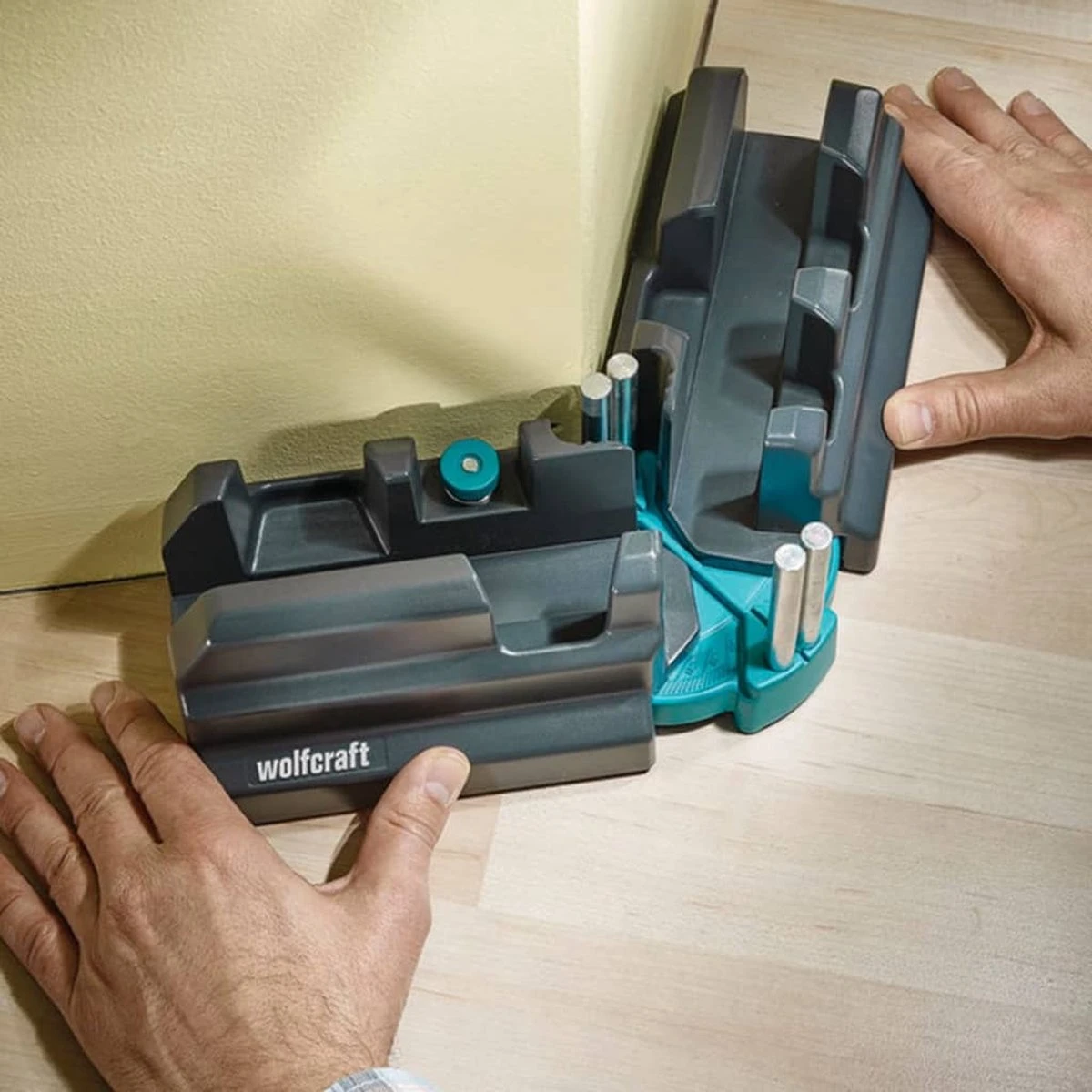 Wolfcraft - Zweihaak En Verstekbak - 2-in-1-product Voor Plinten - 6948200 - 100mm 4 Wolfcraft - Zweihaak En Verstekbak - 2-in-1-product Voor Plinten - 6948200 - 100mm - Afbeelding 4