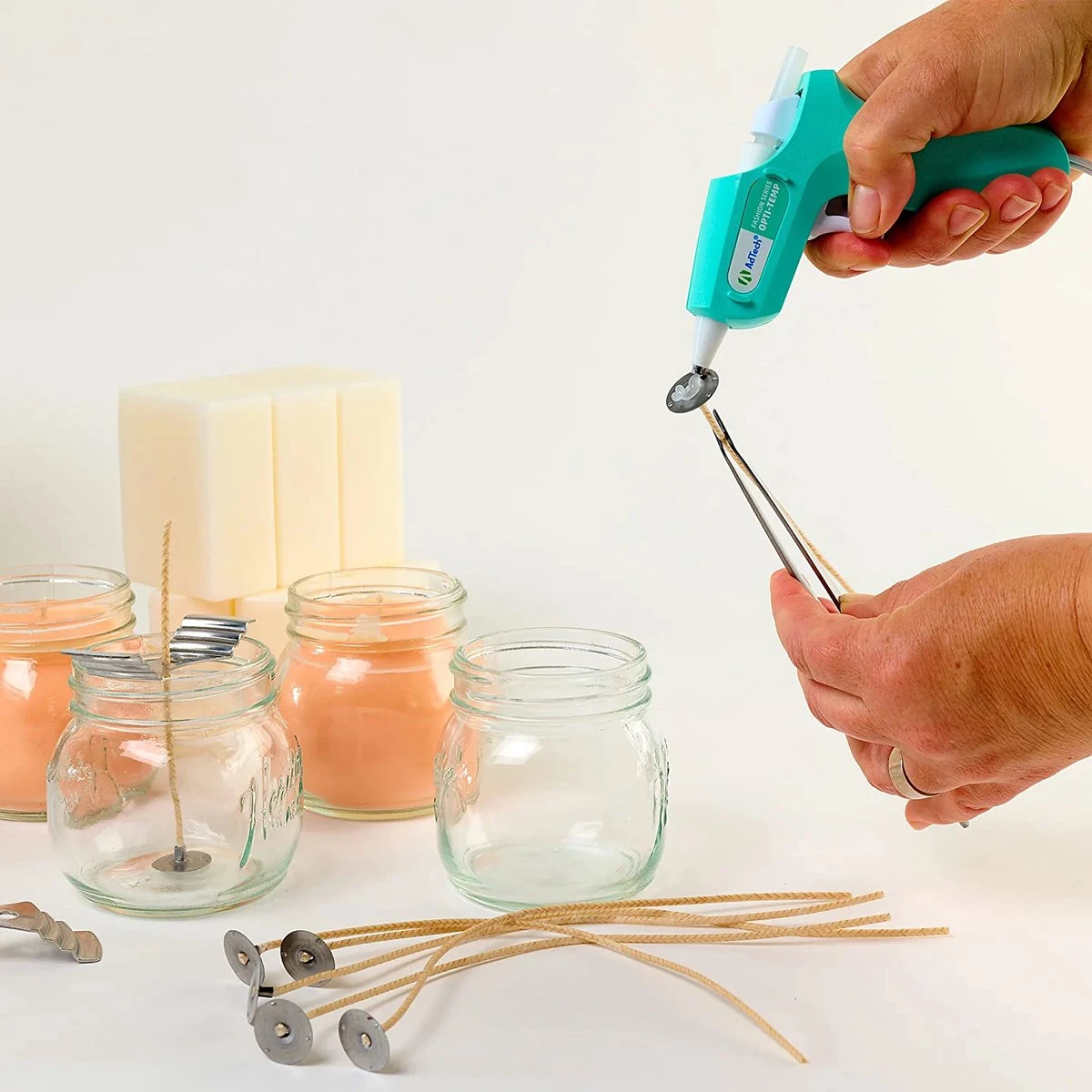 RENALUX - Lijmpistool Vullingen 7 Mm Mega Deal - 2x Zo Veel! Dubbele Lengte Van 20 CM - Lijmpatronen 7 Mm - Lijmsticks 7 Mm - Lijmpistool Patronen - 500 Gram Mega Pack 6 RENALUX - Lijmpistool Vullingen 7 Mm Mega Deal - 2x Zo Veel! Dubbele Lengte Van 20 CM - Lijmpatronen 7 Mm - Lijmsticks 7 Mm - Lijmpistool Patronen - 500 Gram Mega Pack - Afbeelding 6