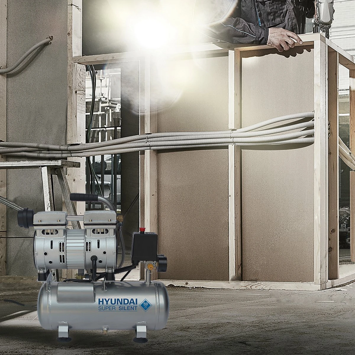 Hyundai Stille 59dB Compressor 6 Liter - 8 BAR Olievrij Low Noise - 'Super Silent’ 8 Hyundai Stille 59dB Compressor 6 Liter - 8 BAR Olievrij Low Noise - 'Super Silent’ - Afbeelding 8