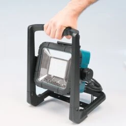 Makita DEADML805 18V Accu Led Bouwlamp Zonder Accu's En Lader -Makita || Merkloos || Stanley Verkoopwinkel 1200x1200 1868