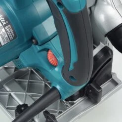 Makita SP6000J1X2 Invalcirkelzaag | 2 Geleiderails + Koppelstukken | 1300w 165mm 26 Makita SP6000J1X2 Invalcirkelzaag | 2 Geleiderails + Koppelstukken | 1300w 165mm -Makita || Merkloos || Stanley Verkoopwinkel 1200x1200 1893