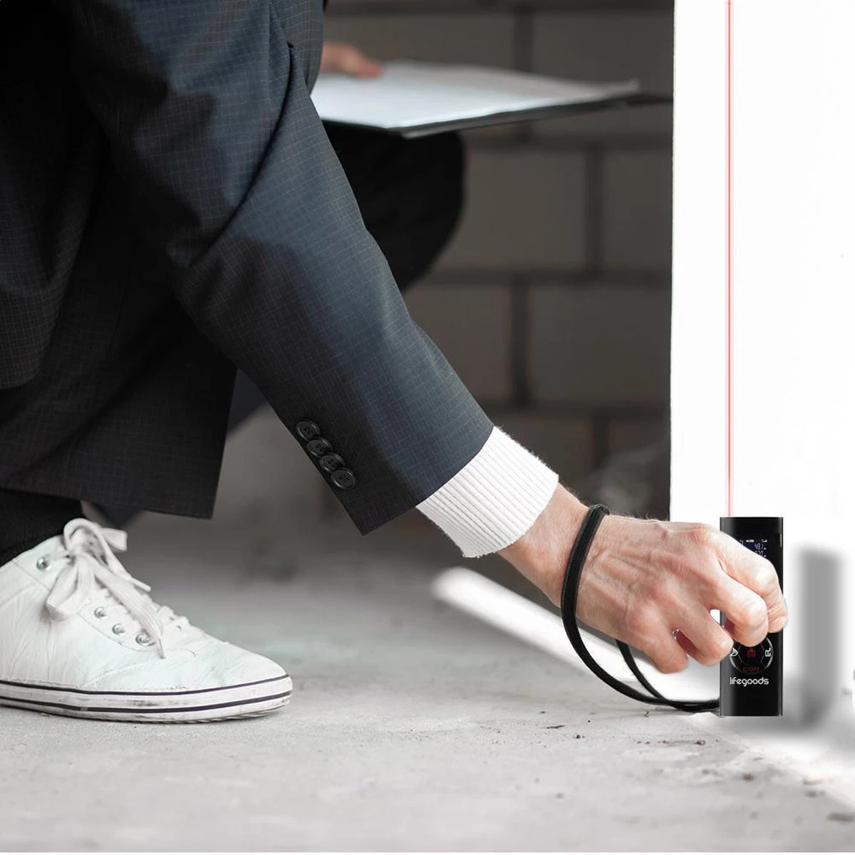 LifeGoods Laser Afstandsmeter - 40M - USB Oplaadbaar Incl. Kabel - Zwart 7 LifeGoods Laser Afstandsmeter - 40M - USB Oplaadbaar Incl. Kabel - Zwart - Afbeelding 7