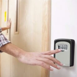 TIGIOO Sleutelkluis – Kluisje Met Cijferslot Voor Buiten En Binnen - 4-cijferige Code Sleutelkluisje -Waterdicht En Roestvrij 9 TIGIOO Sleutelkluis – Kluisje Met Cijferslot Voor Buiten En Binnen - 4-cijferige Code Sleutelkluisje -Waterdicht En Roestvrij -Makita || Merkloos || Stanley Verkoopwinkel 1200x1200 2180