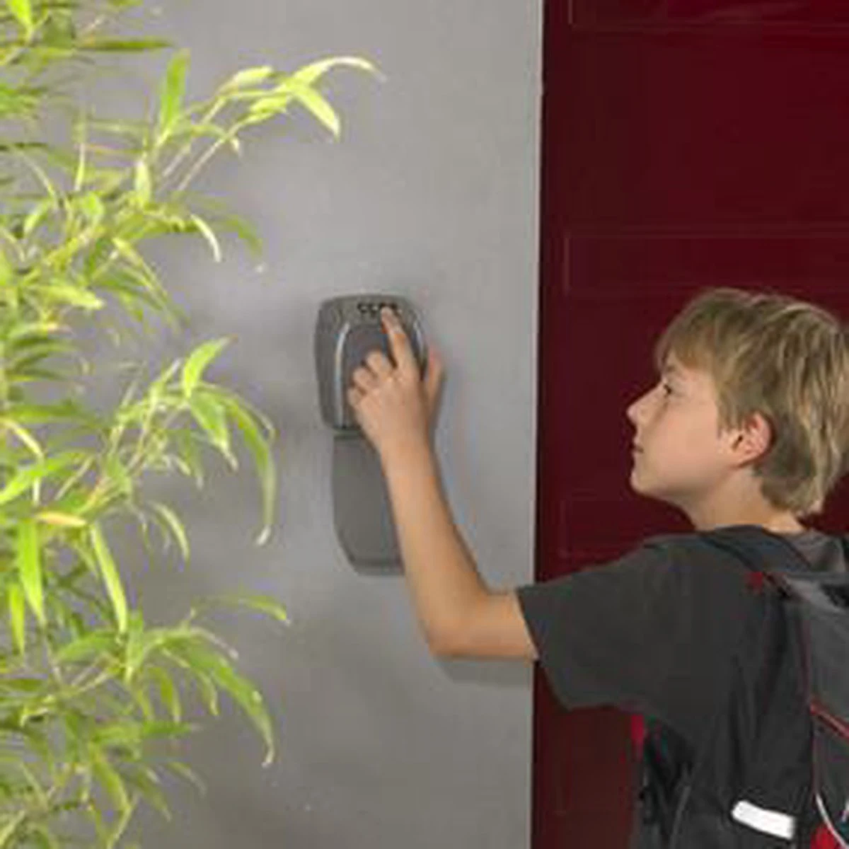 MasterLock 5415EURD Sleutelkluis – Centraal Opbergen Van Sleutels - Weersbestendig - 13.2x10.5x4.3 Cm 11 MasterLock 5415EURD Sleutelkluis – Centraal Opbergen Van Sleutels - Weersbestendig - 13.2x10.5x4.3 Cm - Afbeelding 11