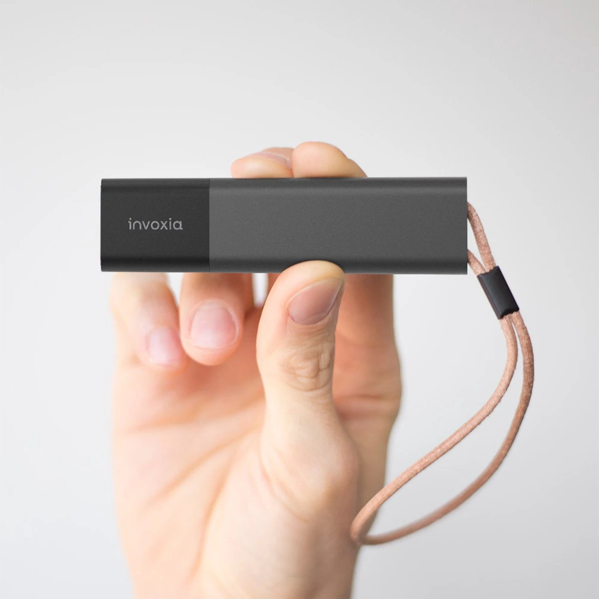 Invoxia - GPS Tracker - 6 Maanden Batterij - Zonder Simkaart - Track & Trace Volgsysteem 6 Invoxia - GPS Tracker - 6 Maanden Batterij - Zonder Simkaart - Track & Trace Volgsysteem - Afbeelding 6