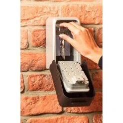 MasterLock Sleutelkluis - Met Drukknoppen - 173x103x75mm - 5426EURD -Makita || Merkloos || Stanley Verkoopwinkel 1200x1200 3031