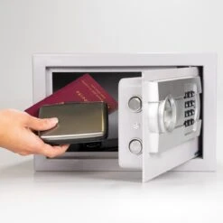 Fichero® Elektronische Kluis Met Cijferslot - Kan Ook Opgehangen Aan Muur - 4 KG - Incl. 2 Noodsleutels - Kluis Voor Thuis - Grijs -Makita || Merkloos || Stanley Verkoopwinkel 1200x1200 3085