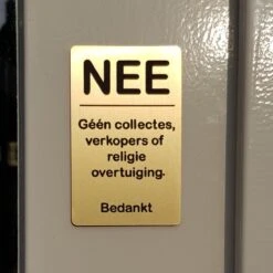 NEE Geen Collectes Verkopers Sticker - Nee Sticker - Goud - Vriendelijk - 8x5 Cm - Bel Niet Aan - Nee Nee Sticker Brievenbus - Colportage Sticker -Makita || Merkloos || Stanley Verkoopwinkel 1200x1200 3717