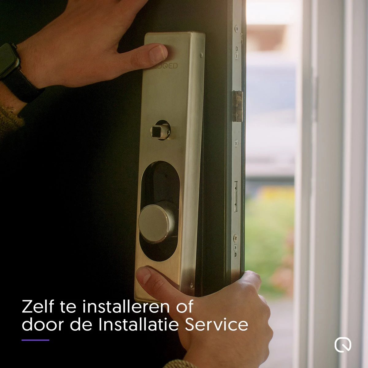LOQED Touch Smart Lock - Slim Deurslot - Met Smart Home Integratie - Bridge, Cilinder & Codetoegang - Zwart 10 LOQED Touch Smart Lock - Slim Deurslot - Met Smart Home Integratie - Bridge, Cilinder & Codetoegang - Zwart - Afbeelding 10