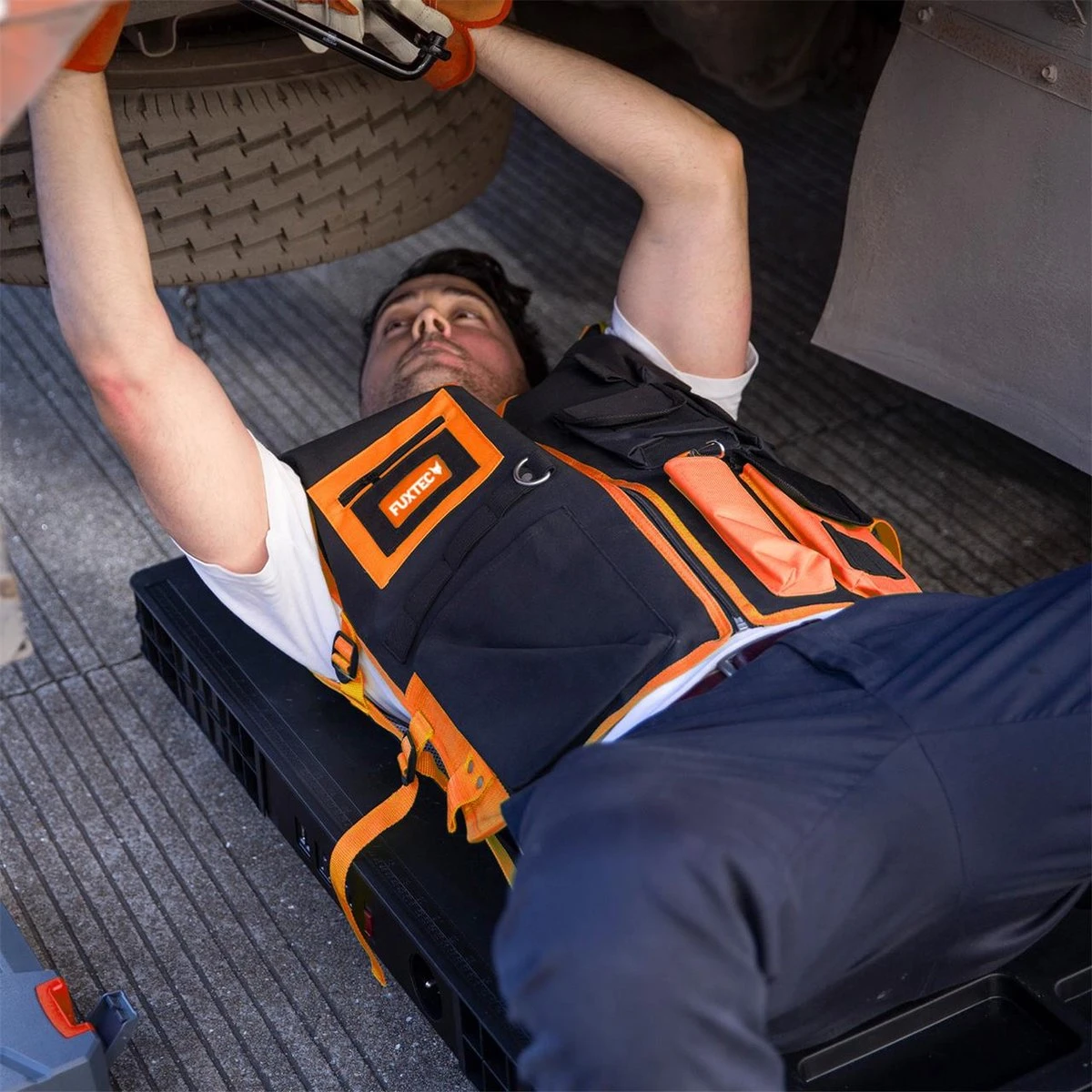 FUXTEC Werkbank - 5in1 - Universele Werkbank, Werkplatform, Steiger, Zaagbok, Transportrol En Werkplaatsrolbord In één - FX-WB 11 FUXTEC Werkbank - 5in1 - Universele Werkbank, Werkplatform, Steiger, Zaagbok, Transportrol En Werkplaatsrolbord In één - FX-WB - Afbeelding 11