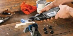 Dremel 8220 Multitool - Roterend - 12V - Met 65 Accessoires En Toolbox - Met 2x Accu En Lader 32 Dremel 8220 Multitool - Roterend - 12V - Met 65 Accessoires En Toolbox - Met 2x Accu En Lader -Makita || Merkloos || Stanley Verkoopwinkel 1200x600 3