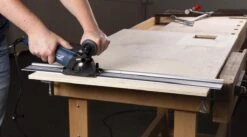 FERM Precisie Invalzaag/mini-cirkelzaag - 500W – 22mm Zaagdiepte - Variabele Snelheid - Incl. Geleiderails, Stofafzuiging, 3 Zaagbladen En Opbergkoffer 12 FERM Precisie Invalzaag/mini-cirkelzaag - 500W – 22mm Zaagdiepte - Variabele Snelheid - Incl. Geleiderails, Stofafzuiging, 3 Zaagbladen En Opbergkoffer -Makita || Merkloos || Stanley Verkoopwinkel 1200x666 2