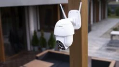 Overmax Camspot 4.9 - Beveiligingscamera Voor Buiten - Nachtmodus Tot 50m - WiFI - 350° -Makita || Merkloos || Stanley Verkoopwinkel 1200x675 71