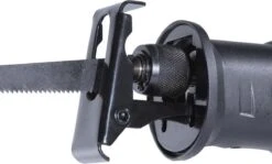 FERM Reciprozaag - 710W - Soft Grip Handvat - Snelwisselsysteem - Variabele Snelheid - Lock-on Switch - Incl. 2 Zaagbladen -Makita || Merkloos || Stanley Verkoopwinkel 1200x723 5