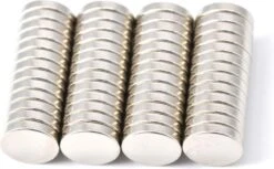 50 Stuks Super Sterke Kleine Platte Zilverkleurige Ronde Neodymium Magneetjes. Magneten Van 10x2mm Voor Op De Koelkast, Het Whiteboard Of Radiatorfolie. -Makita || Merkloos || Stanley Verkoopwinkel 1200x742