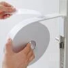 Binnenshuis - Zelfklevende Foam Tochtstrip 15mm - 5 M - Anti- Vocht, Wind En Geluid, Wit
