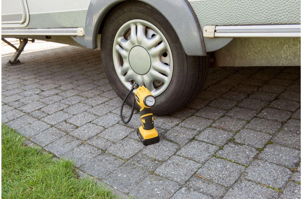 Powerplus POWX1700 Accu Compressor - Luchtcompressor - 18V - 8 Bar - Incl. 1 X 1,5Ah Accu, Lader, Koffer En Accessoires 3 Powerplus POWX1700 Accu Compressor - Luchtcompressor - 18V - 8 Bar - Incl. 1 X 1,5Ah Accu, Lader, Koffer En Accessoires - Afbeelding 3