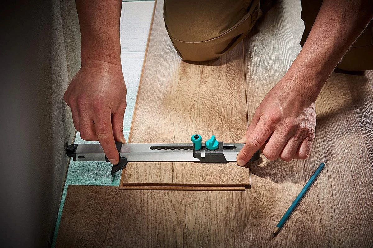 Wolfcraft - Laminaat Legset - Complete Set Laminaat Leggen - PVC - Verstekhaak - Contourmal - Laminaatinpasser - 6976000 10 Wolfcraft - Laminaat Legset - Complete Set Laminaat Leggen - PVC - Verstekhaak - Contourmal - Laminaatinpasser - 6976000 - Afbeelding 10