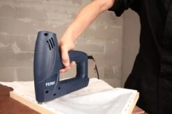 FERM Elektrische Tacker – Slagkrachtregeling – Incl. 400 Nietjes & 100 Spijkers -Makita || Merkloos || Stanley Verkoopwinkel 1200x800 250
