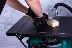 VONROC Zaagtafel – 1500W – Ø210MM – 40T Zaagblad – Incl. Onderstel -Makita || Merkloos || Stanley Verkoopwinkel 1200x800 410