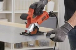 Black & Decker BLACK+DECKER BES510K-QW Mini Cirkelzaag - 400W - 85mm Zaagdiepte - Incl. Accessoires En Koffer -Makita || Merkloos || Stanley Verkoopwinkel 1200x800 422