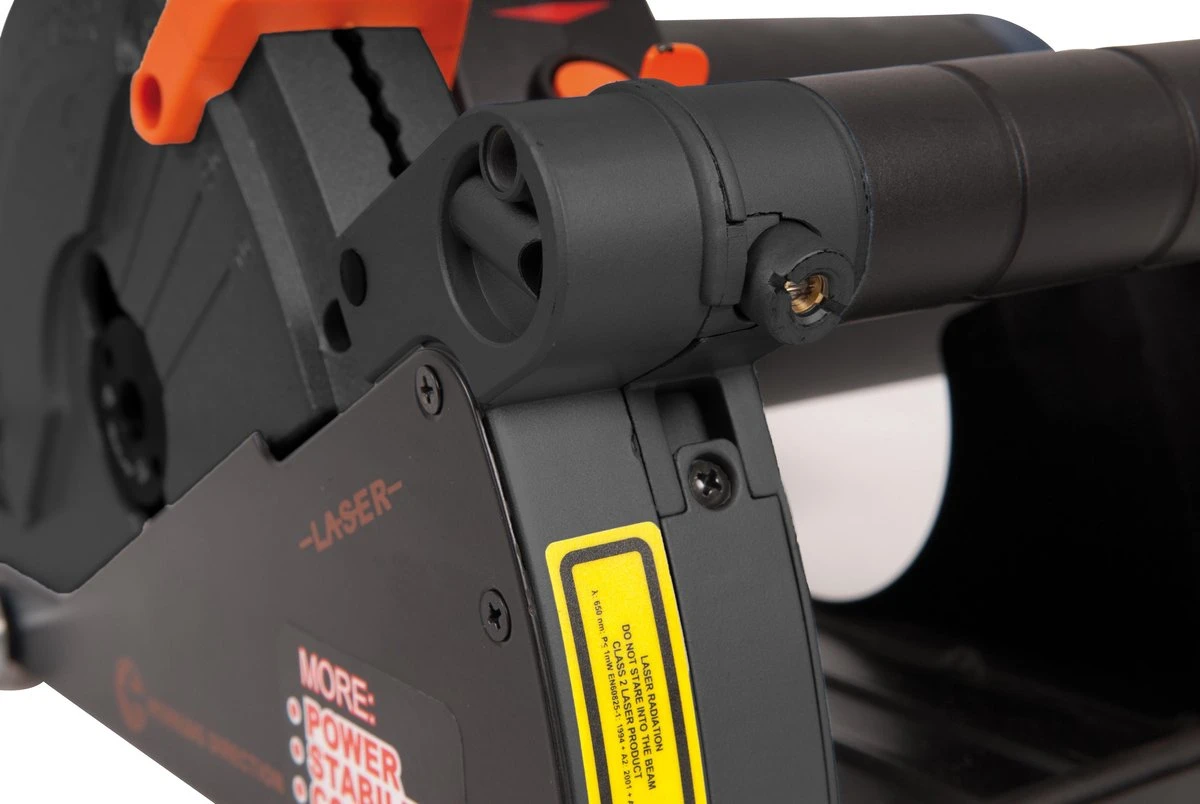 FERM WSM1008 Muurfrees - Freesmachine - 1600W - Met 2 Diamantschijven 150mm - Laser - Stofzuigadapter - Canvas Opbergtas 4 FERM WSM1008 Muurfrees - Freesmachine - 1600W - Met 2 Diamantschijven 150mm - Laser - Stofzuigadapter - Canvas Opbergtas - Afbeelding 4