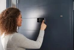 Yale Digitale Deurspion DDV500 14 Yale Digitale Deurspion DDV500 -Makita || Merkloos || Stanley Verkoopwinkel 1200x815 15