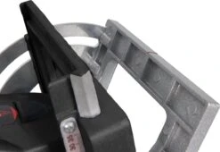 FERM Lamellenfrees 900W Uitgebreide Instelmogelijkheden, Aluminium Voetplaat - Incl. 50 Lamellen En Opbergkoffer 22 FERM Lamellenfrees 900W Uitgebreide Instelmogelijkheden, Aluminium Voetplaat - Incl. 50 Lamellen En Opbergkoffer -Makita || Merkloos || Stanley Verkoopwinkel 1200x826 10