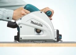 Makita SP6000J1X2 Invalcirkelzaag | 2 Geleiderails + Koppelstukken | 1300w 165mm 28 Makita SP6000J1X2 Invalcirkelzaag | 2 Geleiderails + Koppelstukken | 1300w 165mm -Makita || Merkloos || Stanley Verkoopwinkel 1200x863 7