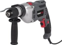 Powerplus POWE10035 Elektrische Klopboormachine - 950W - Variabele Snelheid - Snelspanboorkop - Incl. Opbergkoffer, Diepte Aanslag En Additionele Handgreep - Boormachine Voor Beton, Hout En Staal -Makita || Merkloos || Stanley Verkoopwinkel 1200x871 6