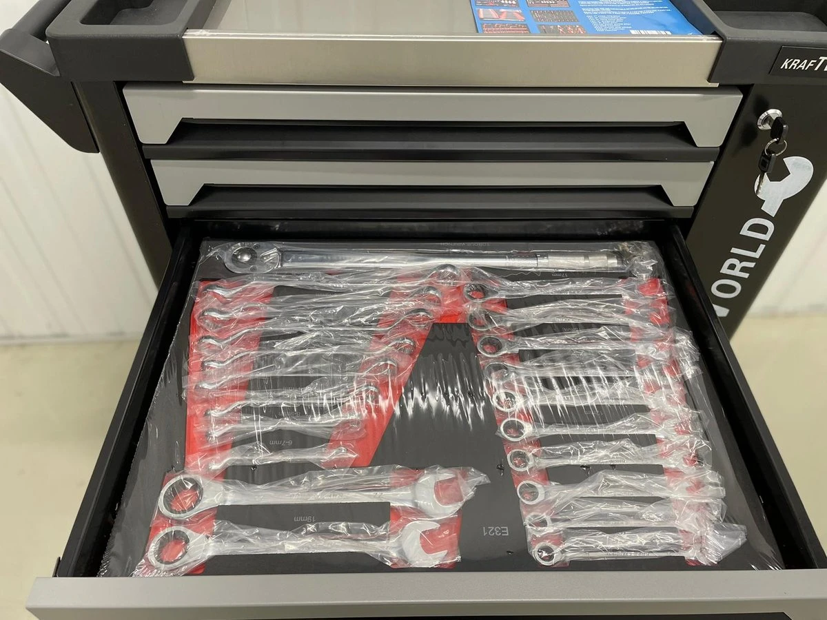 Gereedschapswagen - 499delig - Gevuld - Toolcabinet - XXL Variant - Professioneel - Gereedschap - Gereedschapsset - Hand Gereedschap - Met Mometnsleutel - Garantie - ALLES IN 1 WAGEN - LIMITED EDITION 2 Gereedschapswagen - 499delig - Gevuld - Toolcabinet - XXL Variant - Professioneel - Gereedschap - Gereedschapsset - Hand Gereedschap - Met Mometnsleutel - Garantie - ALLES IN 1 WAGEN - LIMITED EDITION - Afbeelding 2