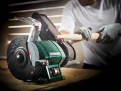 PARKSIDE Staande Bandschuur- En Slijpmachine - Slijp-/schuuroppervlak: Ø150 Mm / 50 X 686 Mm - Snelheid: 23 M/sec. (schuurschijf) Of 15 M/sec. (schuurband) - Vermogen: 240 W - Toerental: 2980 Min-¹ - Ideaal Om Metaal, Hout En Kunststof Te Bewerken 11 PARKSIDE Staande Bandschuur- En Slijpmachine - Slijp-/schuuroppervlak: Ø150 Mm / 50 X 686 Mm - Snelheid: 23 M/sec. (schuurschijf) Of 15 M/sec. (schuurband) - Vermogen: 240 W - Toerental: 2980 Min-¹ - Ideaal Om Metaal, Hout En Kunststof Te Bewerken -Makita || Merkloos || Stanley Verkoopwinkel 1200x900 119