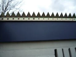 Bijko® Antiklim Strip - Anti Inbraakstrip - Anti Katten - 100cm Verzinkt Staal - Voor Schutting - Aanbouw - Boeiboord - Muurrand