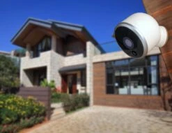 QNECT Oplaadbare Beveiligingscamera - WiFi 2.4Ghz - IP54 - Full HD 1080P - Buiten - Oplaadbaar Via USB - Inclusief Bewegingsdetectie - Werkt Met Google Home En Amazon Alexa -Makita || Merkloos || Stanley Verkoopwinkel 1200x929 6