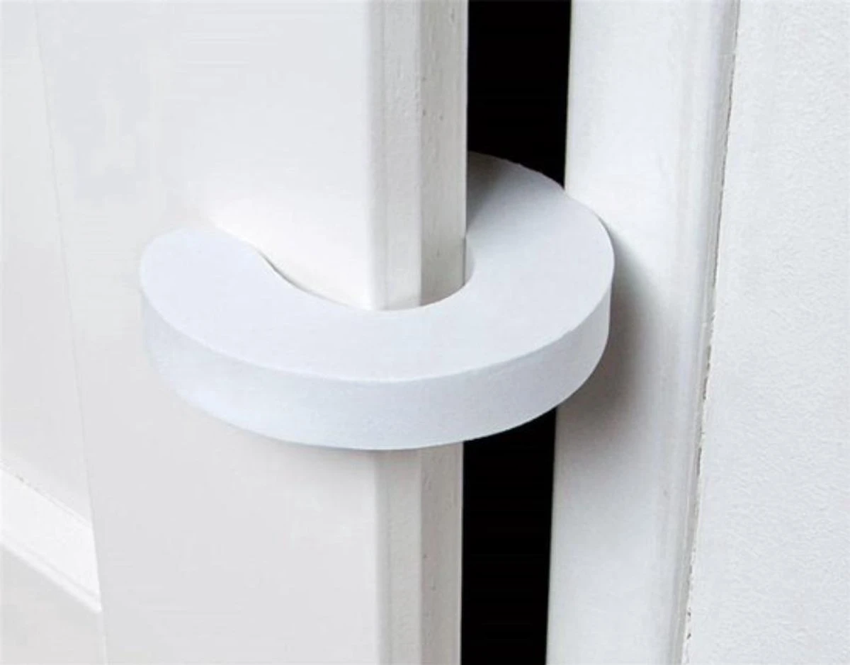 Deurstopper - Deurklem - Foam - Kinderbeveiliging Deurstopper - Deurbescherming - Deurklink Bescherming - Deurklink Buffer 4 STUKS - WIT - 4 Stuks 6 Deurstopper - Deurklem - Foam - Kinderbeveiliging Deurstopper - Deurbescherming - Deurklink Bescherming - Deurklink Buffer 4 STUKS - WIT - 4 Stuks - Afbeelding 6