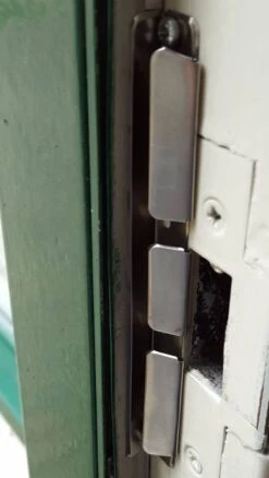 KMH Voordeurbeveiliger (Anti Flipper Tool) | Inbraakpreventie | Voordeur Beveiliger Tegen Inbrekers | Alternatief Voor Anti Inbraakstrip | Inbraakbeveiliging -Makita || Merkloos || Stanley Verkoopwinkel 677x1200 5