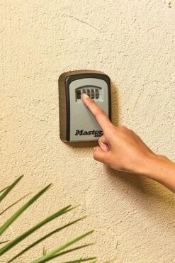 Masterlock Sleutelkluis 5401D - Centraal Opbergen Van Sleutels -Makita || Merkloos || Stanley Verkoopwinkel 800x1200 94