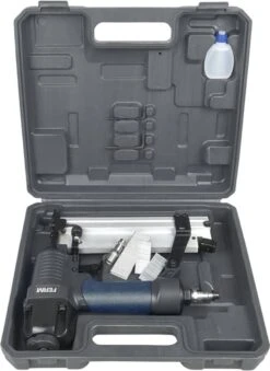FERM ATM1051 Pneumatische Spijker- En Nietpistool - Combitacker - Spijkers (15-50mm) - Nieten (16-40mm) - Incl. Spijkers, Nieten En Koffer -Makita || Merkloos || Stanley Verkoopwinkel 874x1200 4