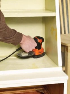 Black & Decker BLACK+DECKER Mouse KA2000 Detailschuurmachine - 110W - Incl. Accessoires En Softbag 20 Black & Decker BLACK+DECKER Mouse KA2000 Detailschuurmachine - 110W - Incl. Accessoires En Softbag -Makita || Merkloos || Stanley Verkoopwinkel 900x1200 46